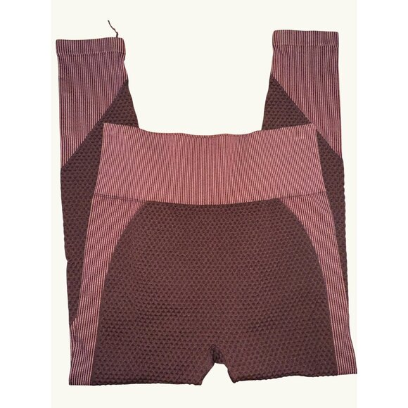 CCC Seamless Yoga Leggings Size Medium High Waist Brown Chocolate Striped Design - Picture 7 of 8